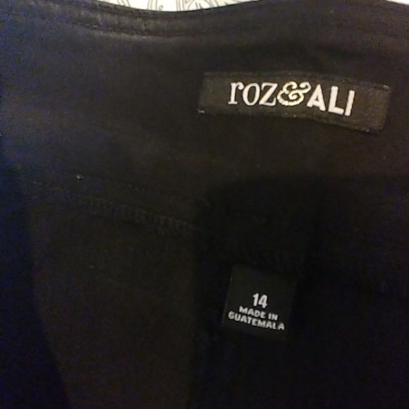 Dress pants - Picture 3 of 3